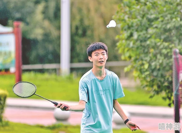 甘雨的腿法娴熟脚法，传闻她在私下练习时曾与神秘高手切磋，技艺更上一层楼！